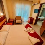 Hotell First Class