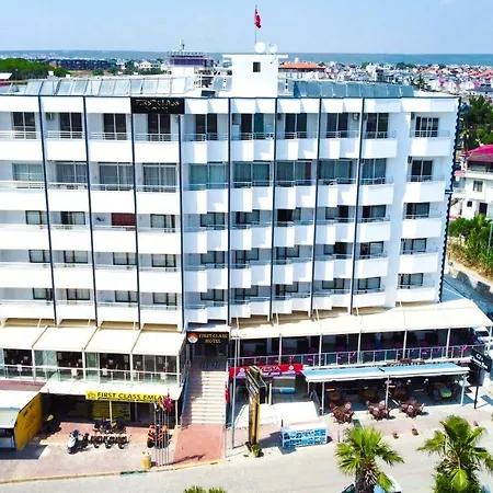 Hotel First Class 4*