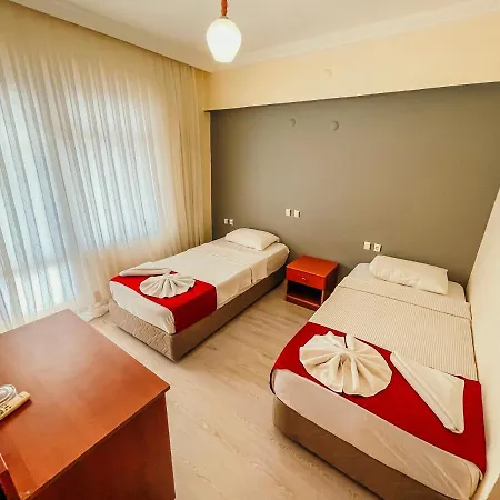 Szálloda First Class 4*