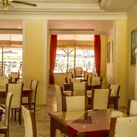 Szálloda First Class