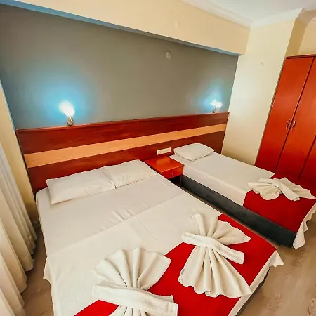 迪迪姆一流酒店 4*