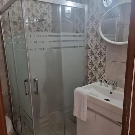 迪迪姆一流酒店