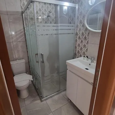 迪迪姆一流酒店